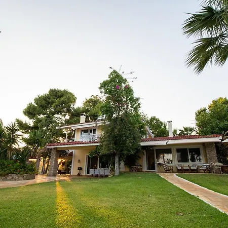فيلة Paradise Lux Porto Cheli!