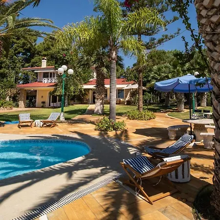 Paradise Lux Porto Cheli!